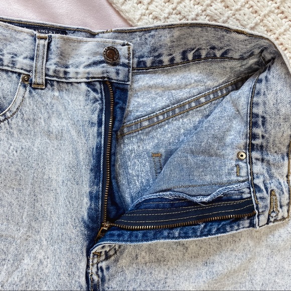 โญ๏ธ VINTAGE โญ๏ธ 90's SQUEEZE High Waisted Jean Skort - Picture 6 of 8